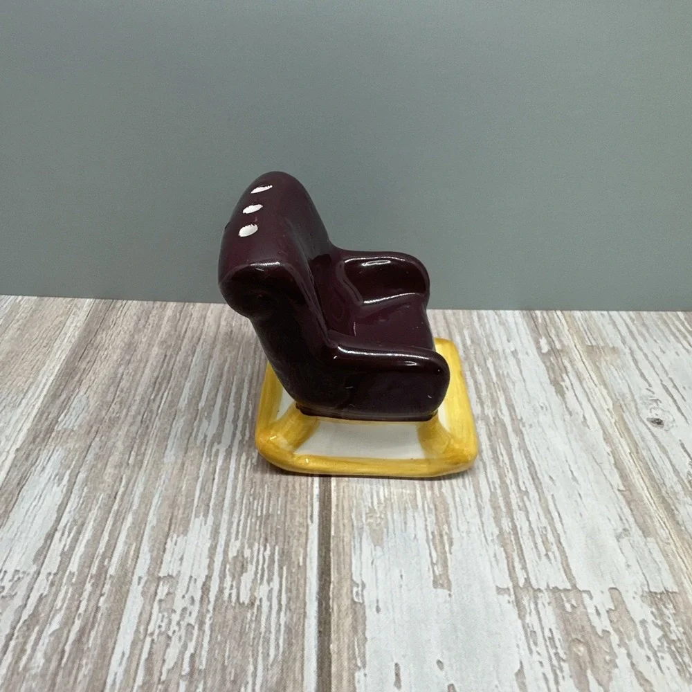 Vintage Minature Chair‎ *Pepper Shaker ONLY* Made In Korea